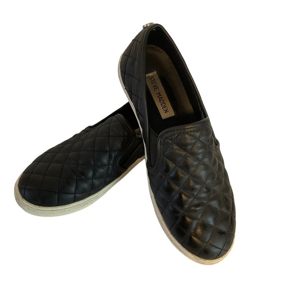 🎉 SALE Steve Madden Ecentrco Loafers - Picture 1 of 8